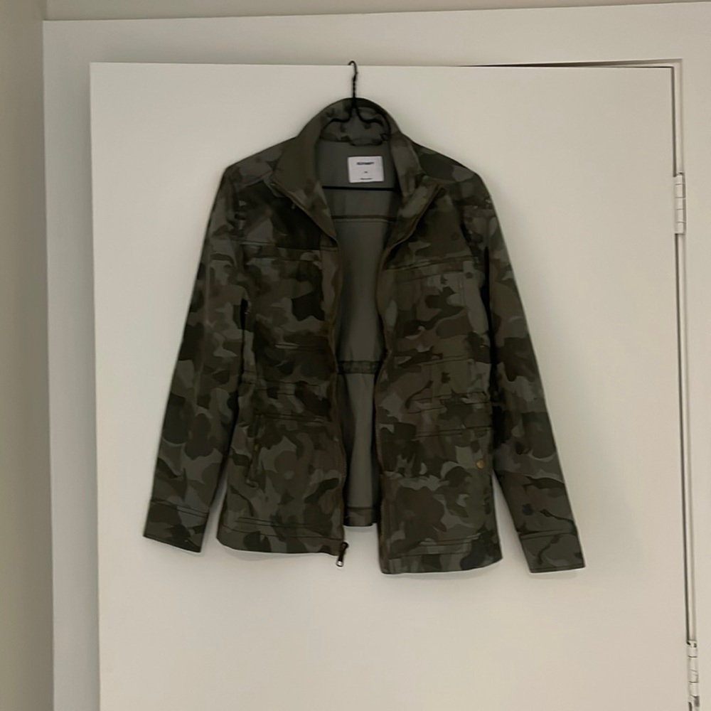 Old Navy camo army jacket